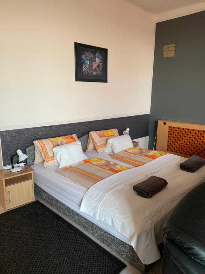 Arthaus Roenoek Apartment Ronok Екстериор снимка