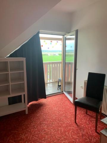 Arthaus Roenoek Apartment Ronok Екстериор снимка