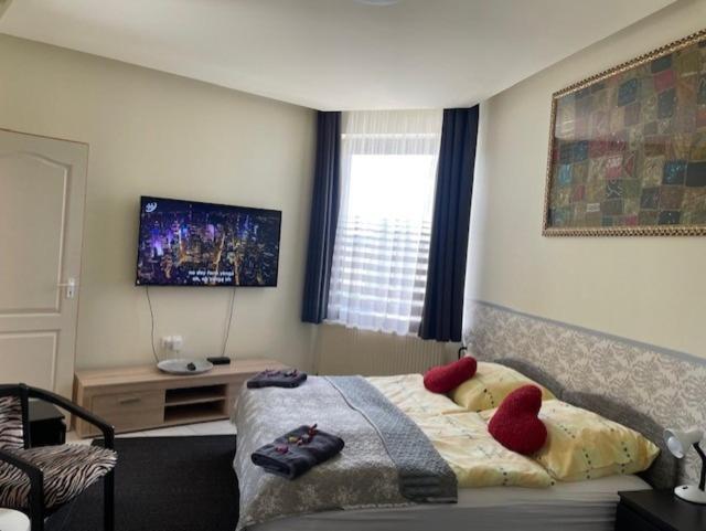 Arthaus Roenoek Apartment Ronok Екстериор снимка